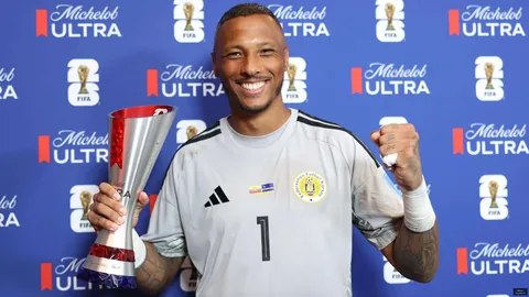 2026年折叠屏手机大战ksport：华为、小米、苹果争锋，折叠屏为何爆火